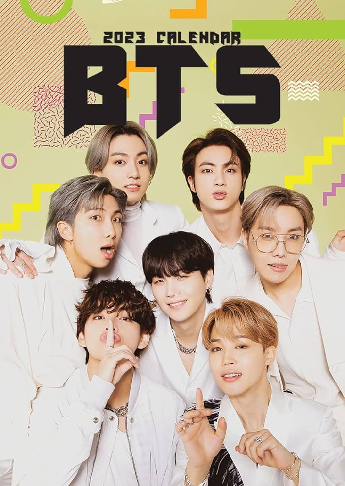 BTS 写真集　2023年カレンダー付き Amazon.co.jp: BTS カレンダー 2023 : 文房具・オフィス用品