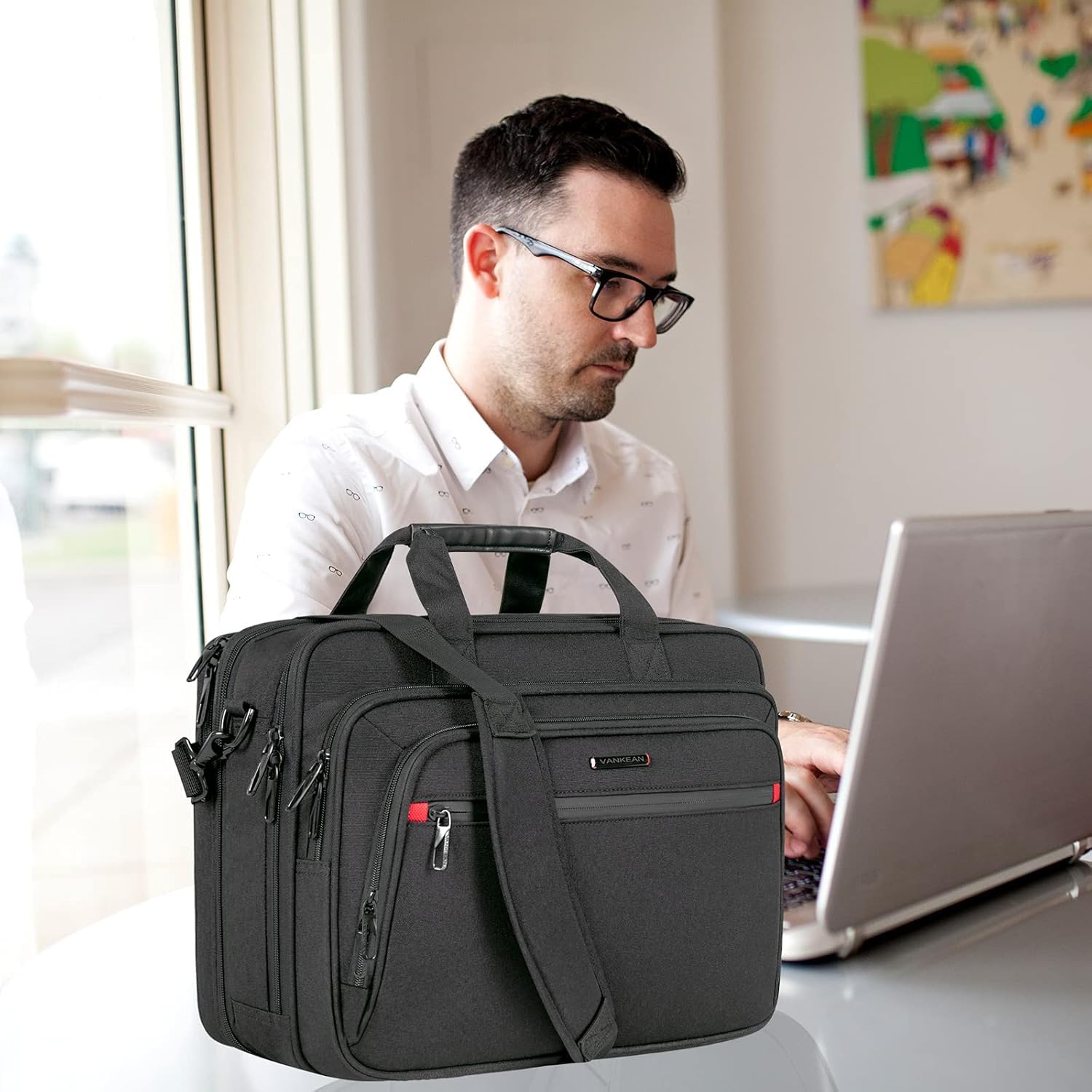 VANKEAN Mallette pour Ordinateur Portable pour Homme Femme, Convient Jusqu'à 17,3 Pouces pour Extensible de Supérieure pour Sac à Bandoulière Hydrofuge pour Voyage/Affaires/École,Noir