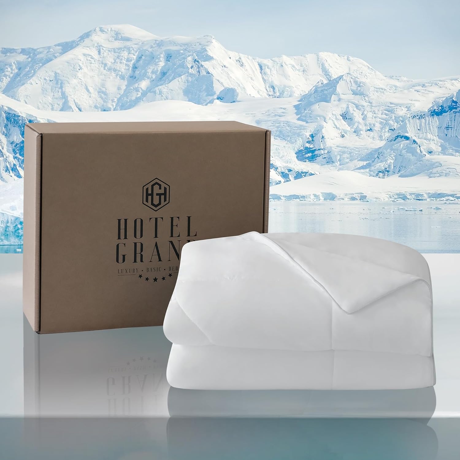 Hotel Grand Cooling Comforter for Hot Sleepers, Cooling Blankets King Size, Q-Max>0.4, Breathable and Soft, Lightweight Blankets for Summer (White, 106"x90", Packed with Cooling Pillowcase)