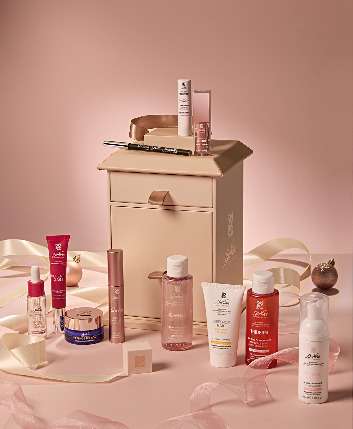 BioNike - Calendario dell'Avvento, Cofanetto a Lanterna con 12 cassetti , contiene prodotti make-up, skin care, detergenti e struccanti