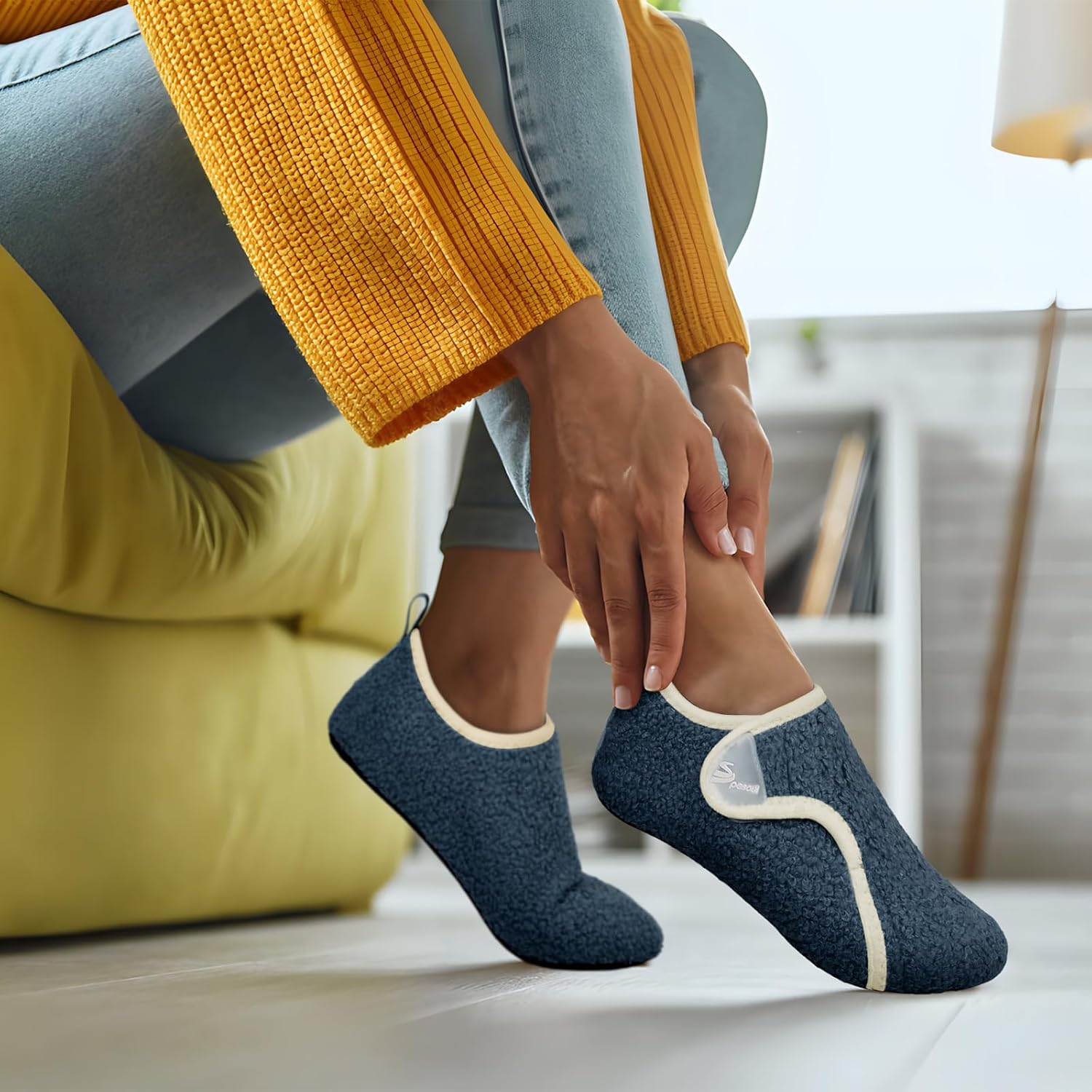 Spesoul Slippers for Women Men Rubber Soles House Slippers Indoor House Shoes Slip On Slipper Socks for Home Bedroom Swollen Edema Feet - Image 2