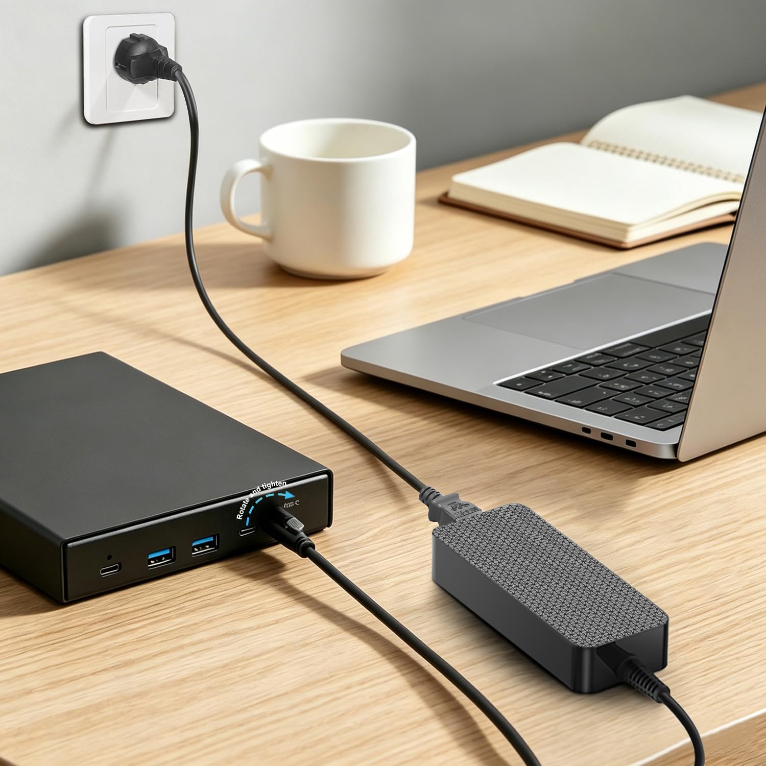 KFD 100W USB-C Industrienetzteil 20V 5A PD mit Schraubensicherung | 100W PD 3,0 Ladegerät mit verriegelbarem USB-C Stecker für sicheren Halt bei Industrie- und Mobilanwendungen