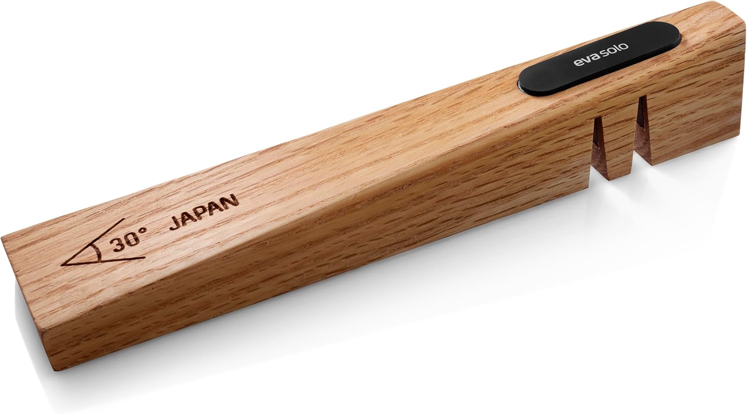 Eva Solo | Knife sharpener Eastern | Give your knives the care they deserve ñ whether itís just a quick refresh or thorough sharpening | Oak