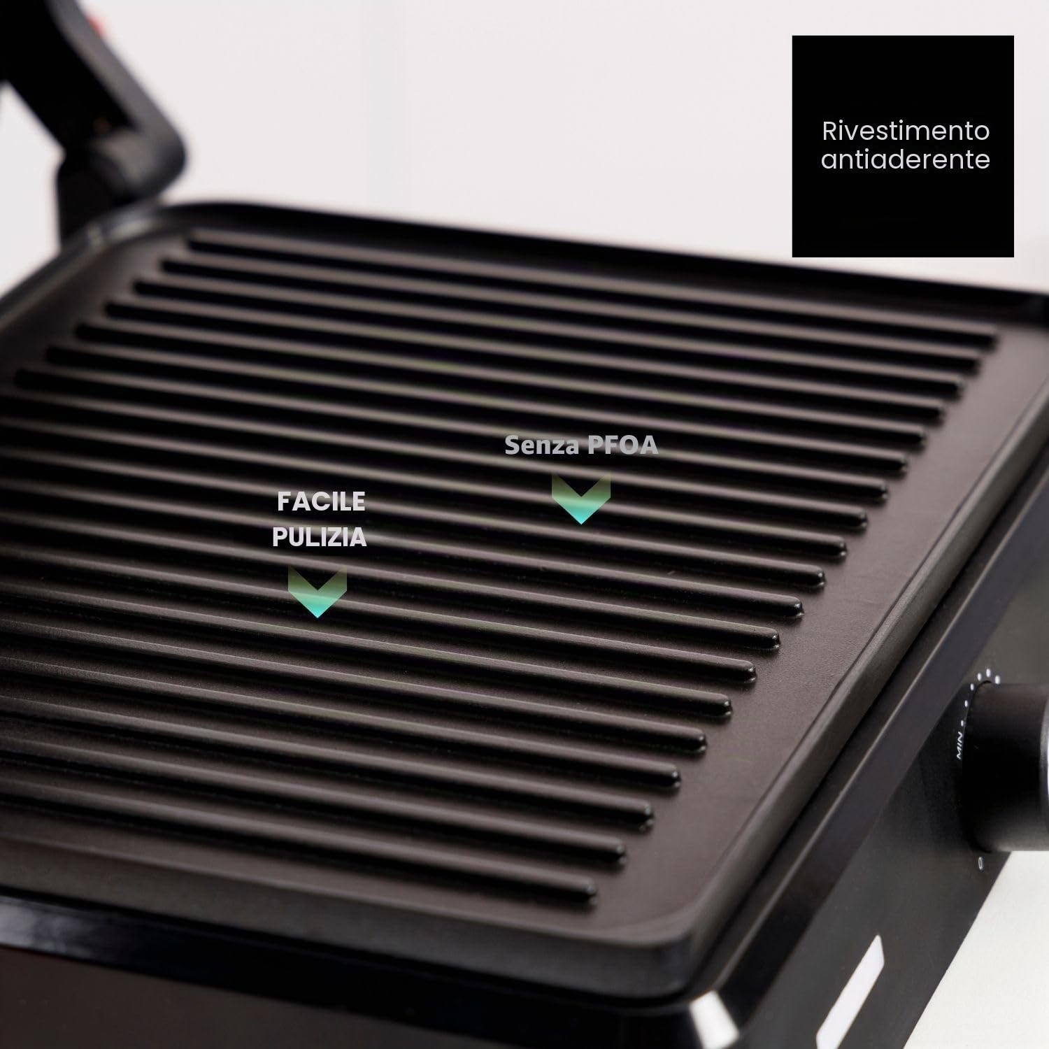 Taurus - Grill Essential 2600W | 2 en 1: Grill y Plancha | Placa 29x23 cm | Revestimiento Antiadherente sin PFOA | Bandeja recogegrasa | Termostato ajustable | Cool Touch y bloqueo seguro