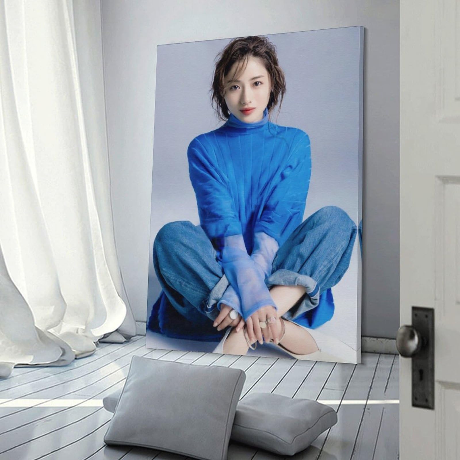 Amazon.co.jp: 女優 石原 さとみ 写真 ポスター (20) キャンバス