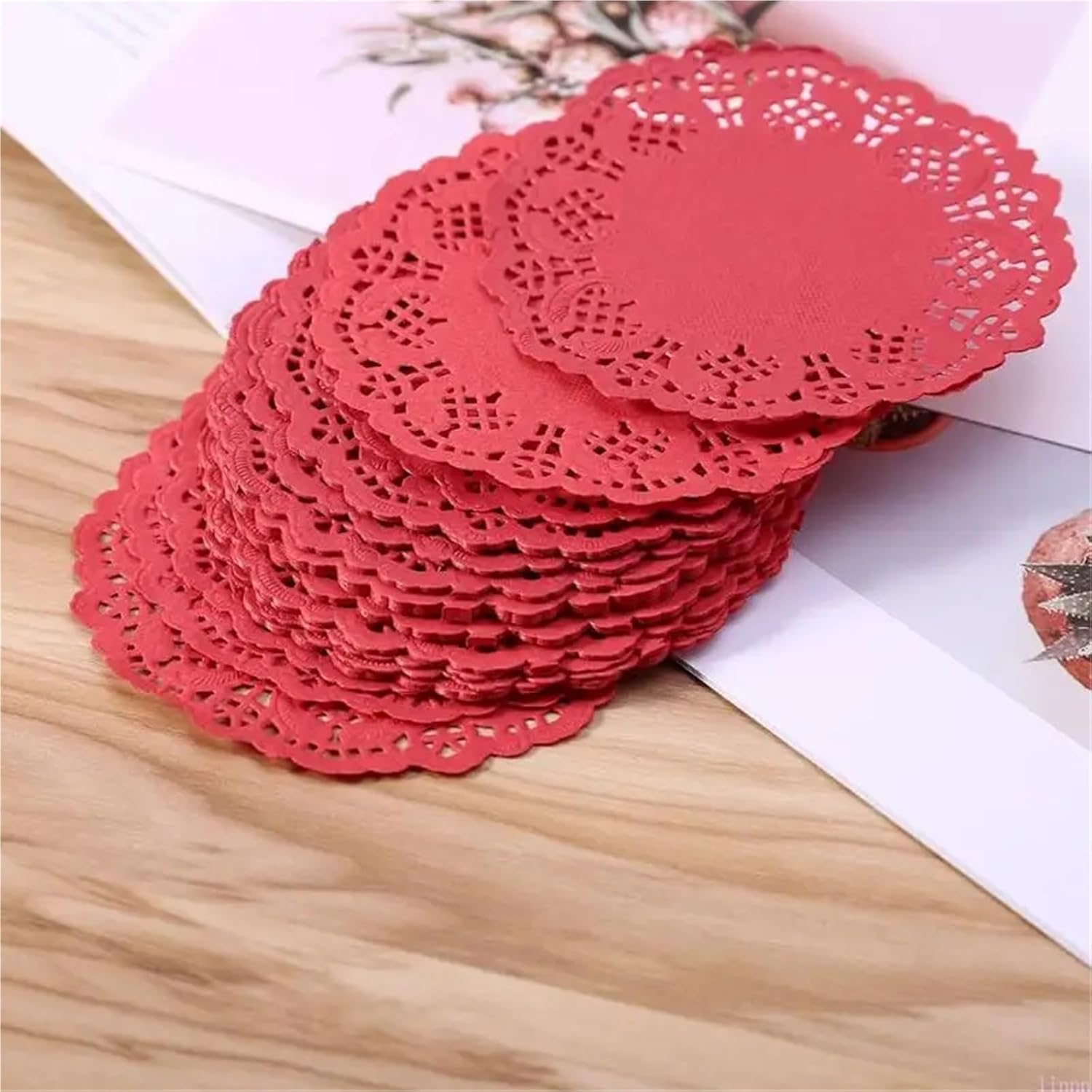 Paper Lace Doilies 400 Pcs 3.5'' Colored Flower Lace Round Paper Doilies Placemat Craft Doyleys Wedding(Red)