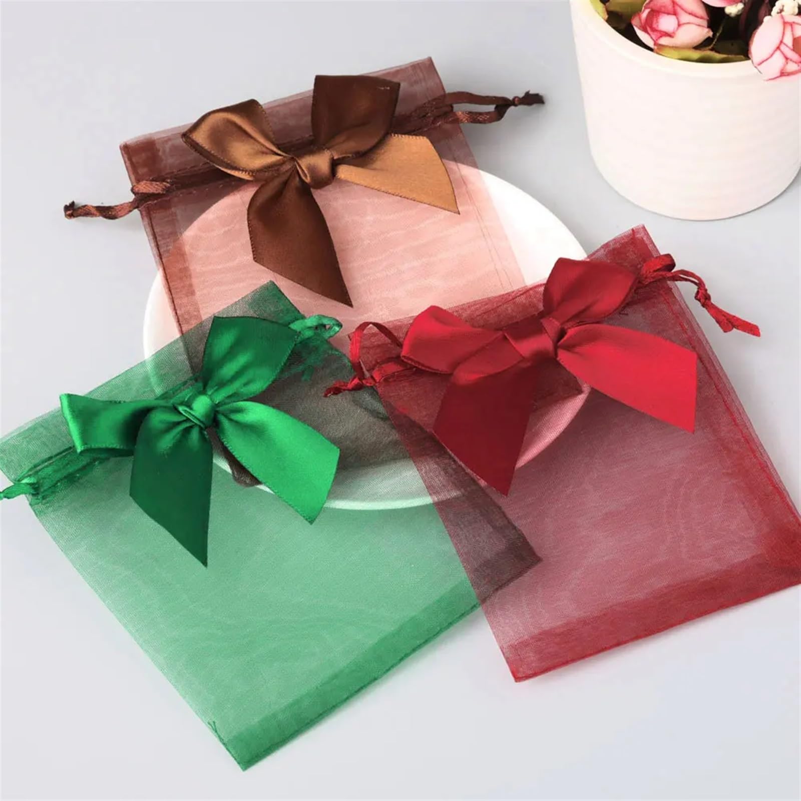 Geschenkbeutel 10/20/50 Stück Organza-Geschenkbeutel mit Schleife, Weihnachtsfeier, Hochzeit, Süßigkeitenbeutel, exquisite Schmuckverpackung, Kordelzugbeutel(9 black,50PCS_10X15CM)