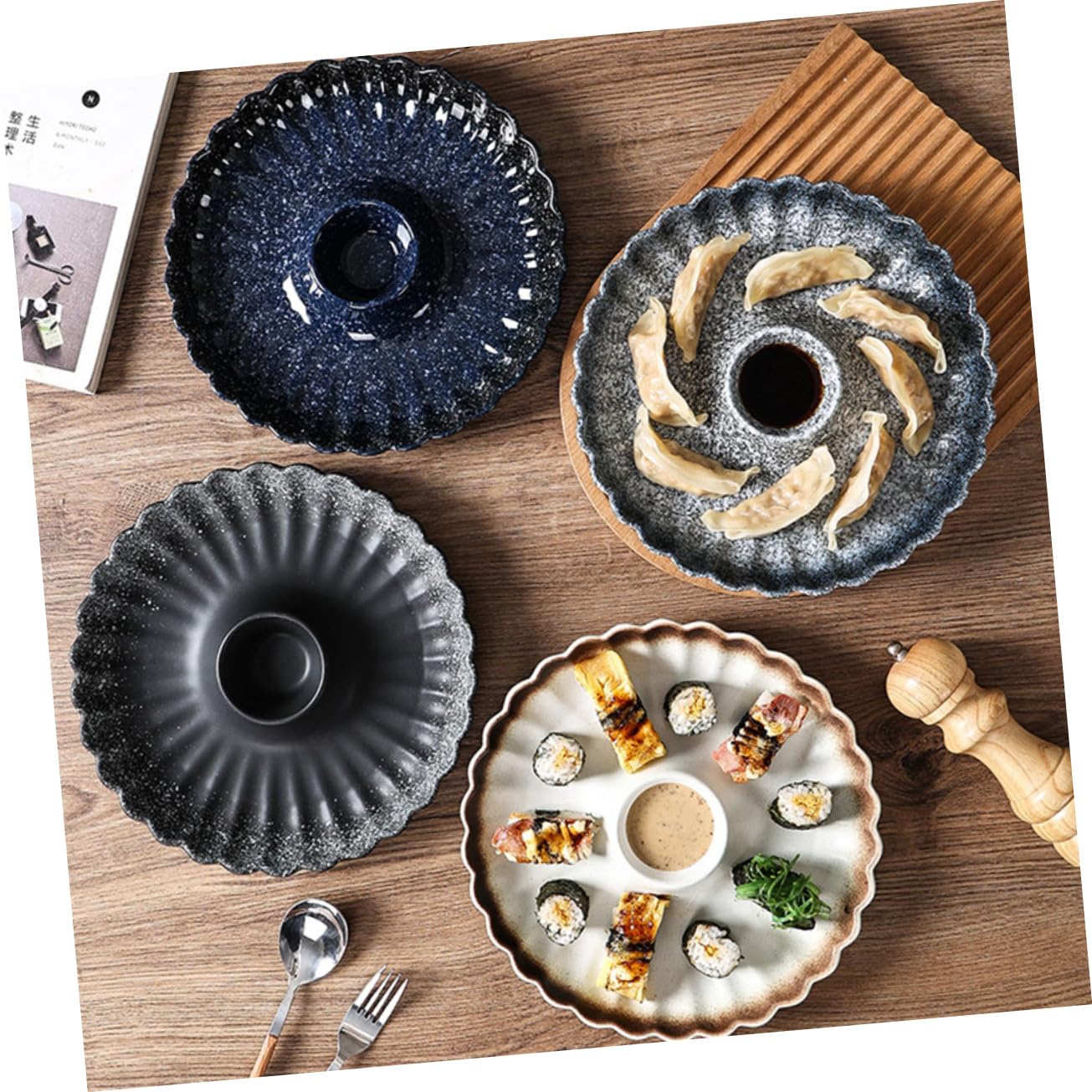 Amosfun Assiette Ronde en Céramique Japonaise Soucoupe, Service de Sushi