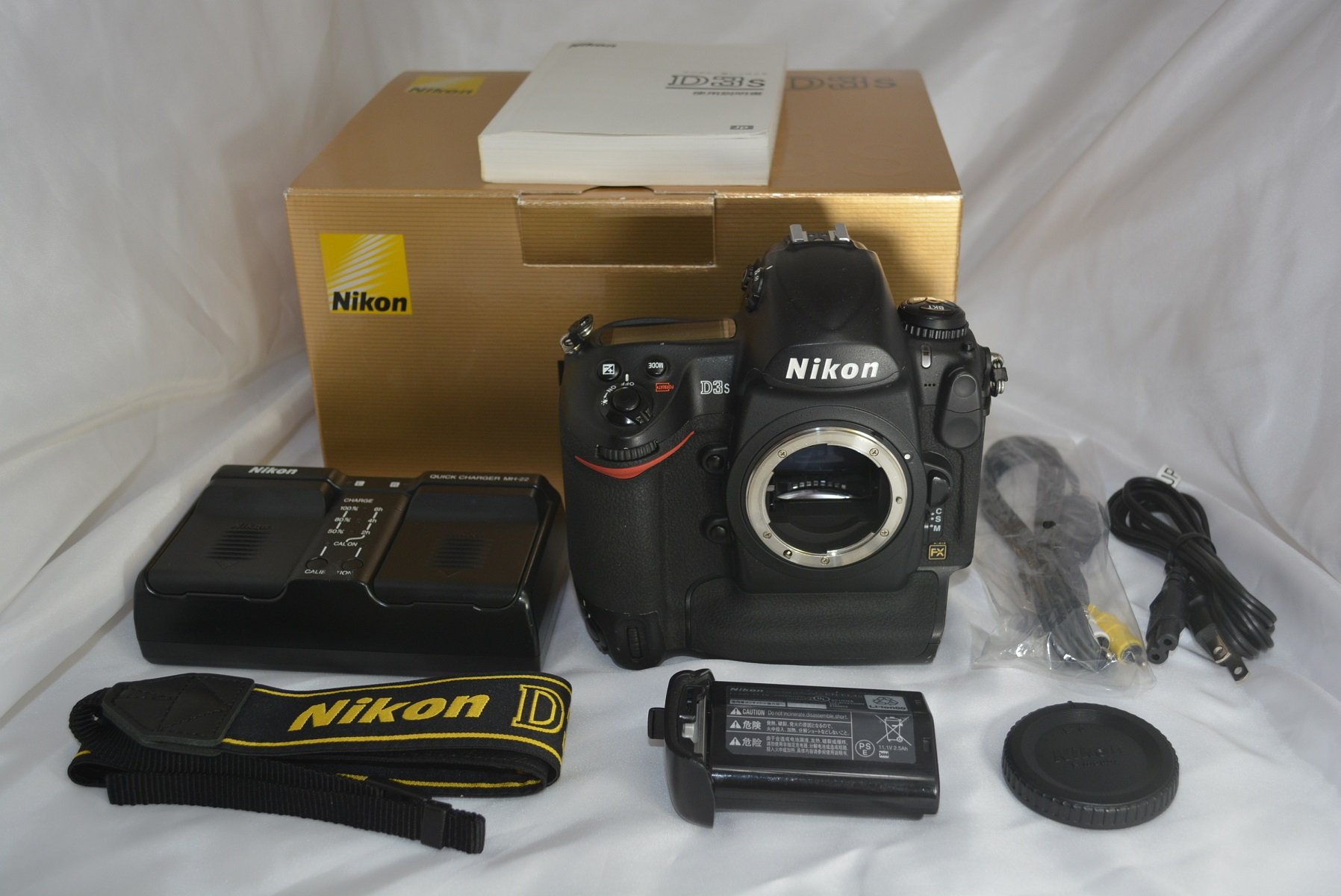 Amazon | Nikon デジタル一眼レフカメラ D3S | デジタル一眼レフ 通販 