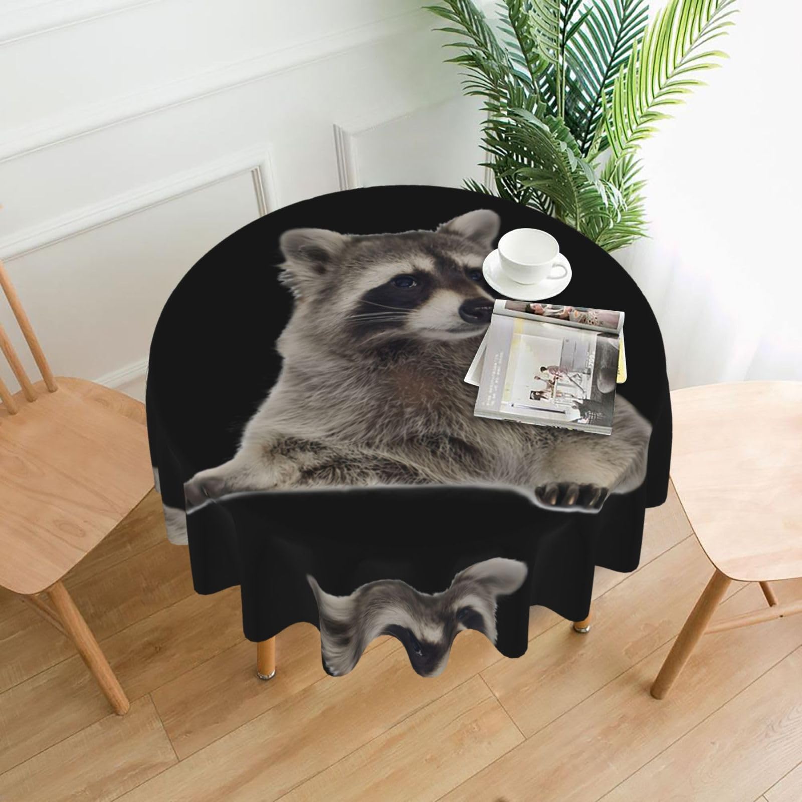YYHWHJDE Hairy raccoon Prints Round Decorative Tablecloth 60in – Elevate Your Dining Space with this Elegant Throw for Everyday Charm & Special Occasions