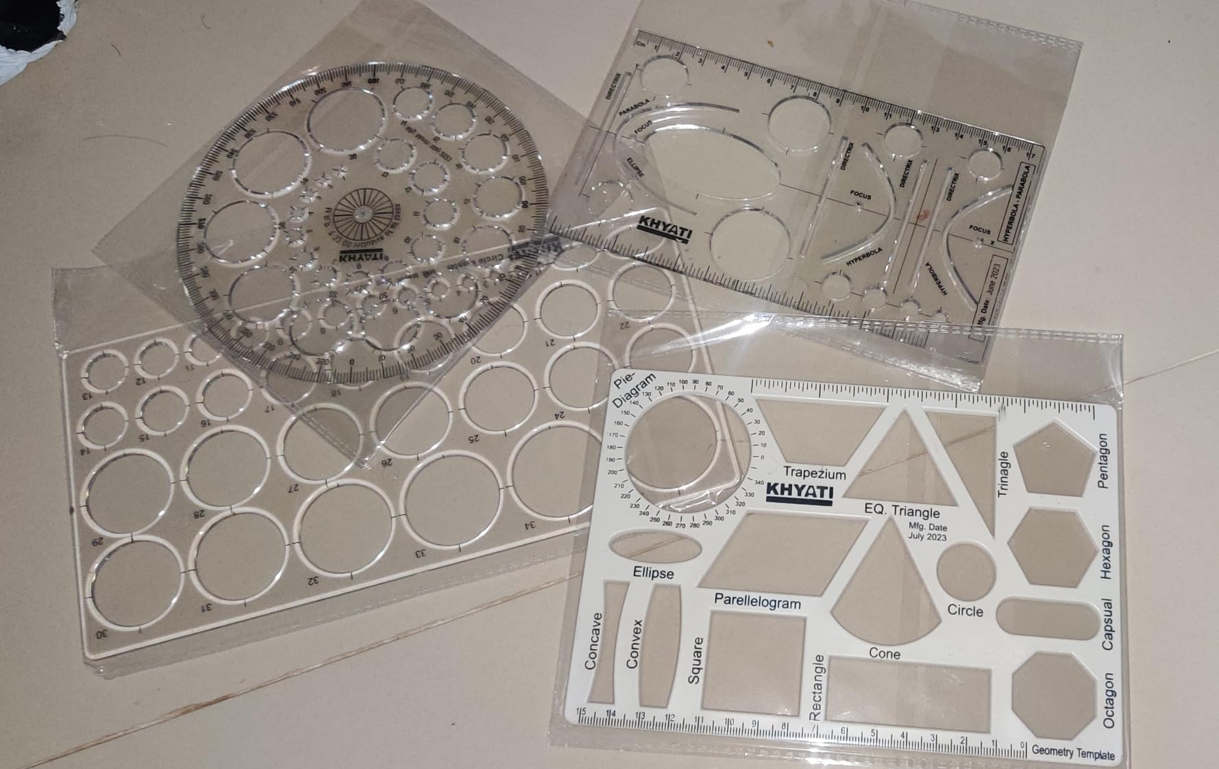 DREAM XPLORE Plastic Master Template Set - Circle (35), Pro Circle (25 ...