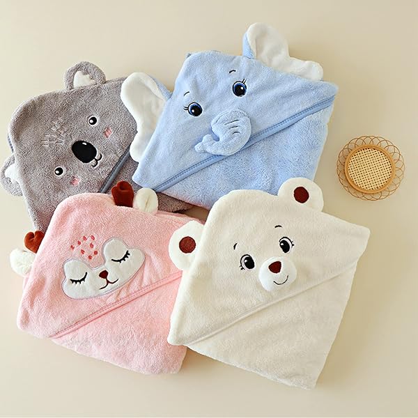 AUULA Hooded Baby Towel, Baby Towels Newborn, Baby Bath Towel with Hood, Baby Bath Towels Wrap, Blanket for Baby, Baby Beach Towel, Hooded Bath Towels for Boy and Girl, Newborn,31.5"×31.5" (Pink Deer) in use