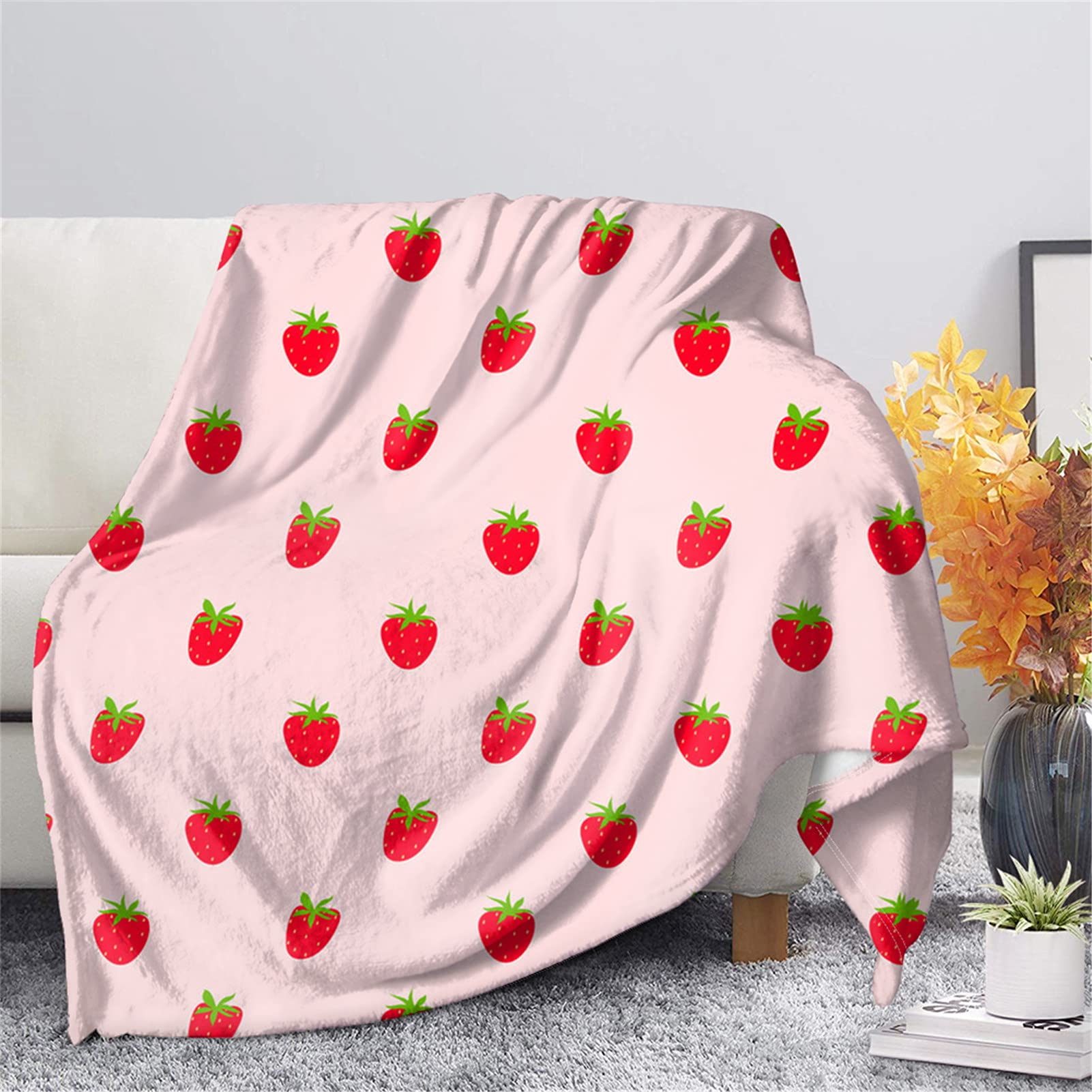 Showudesigns Strawberry Blankets 43X55 inch Lightweight Blanket for Teens Kids Blankets And Throws for Women Girls Decoration Pink โ image 1