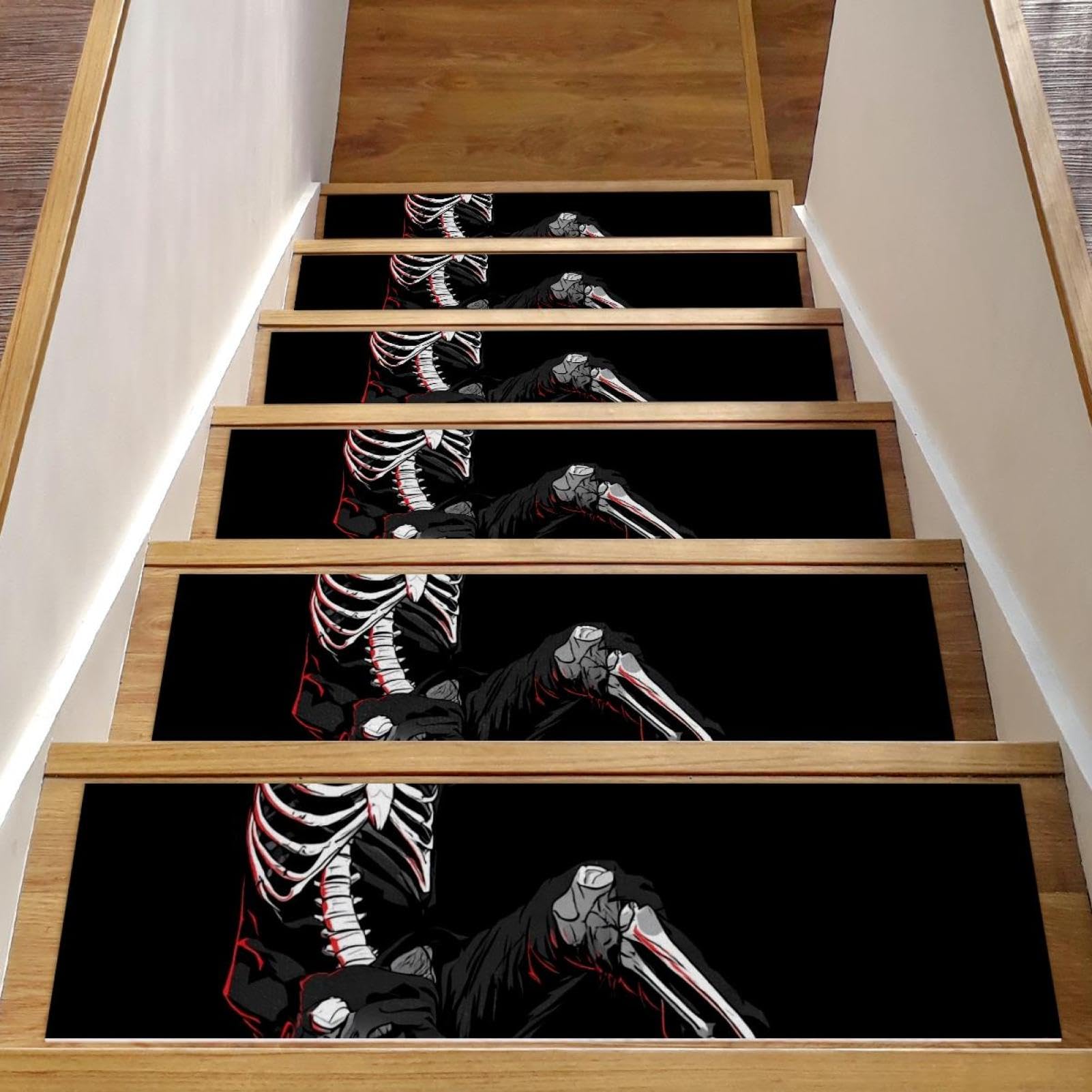 Marches d'escalier antidérapantes sécurisées 20x76 cm lot de 15 avec motif crâne