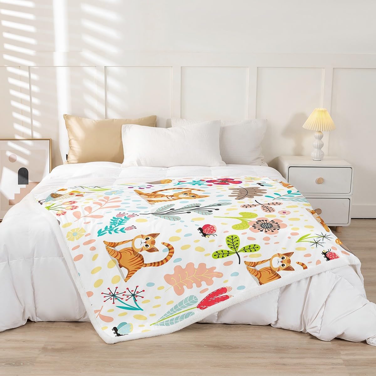 Erosebridal Girls Floral Cat Fleece Blanket Twin 60"X80" Kawaii Cats Kids Sherpa Blanket Cartoon Pet Animal Throw Blanket Woodland Botanical Leaves Plush Fuzzy Blanket for Bed Couch