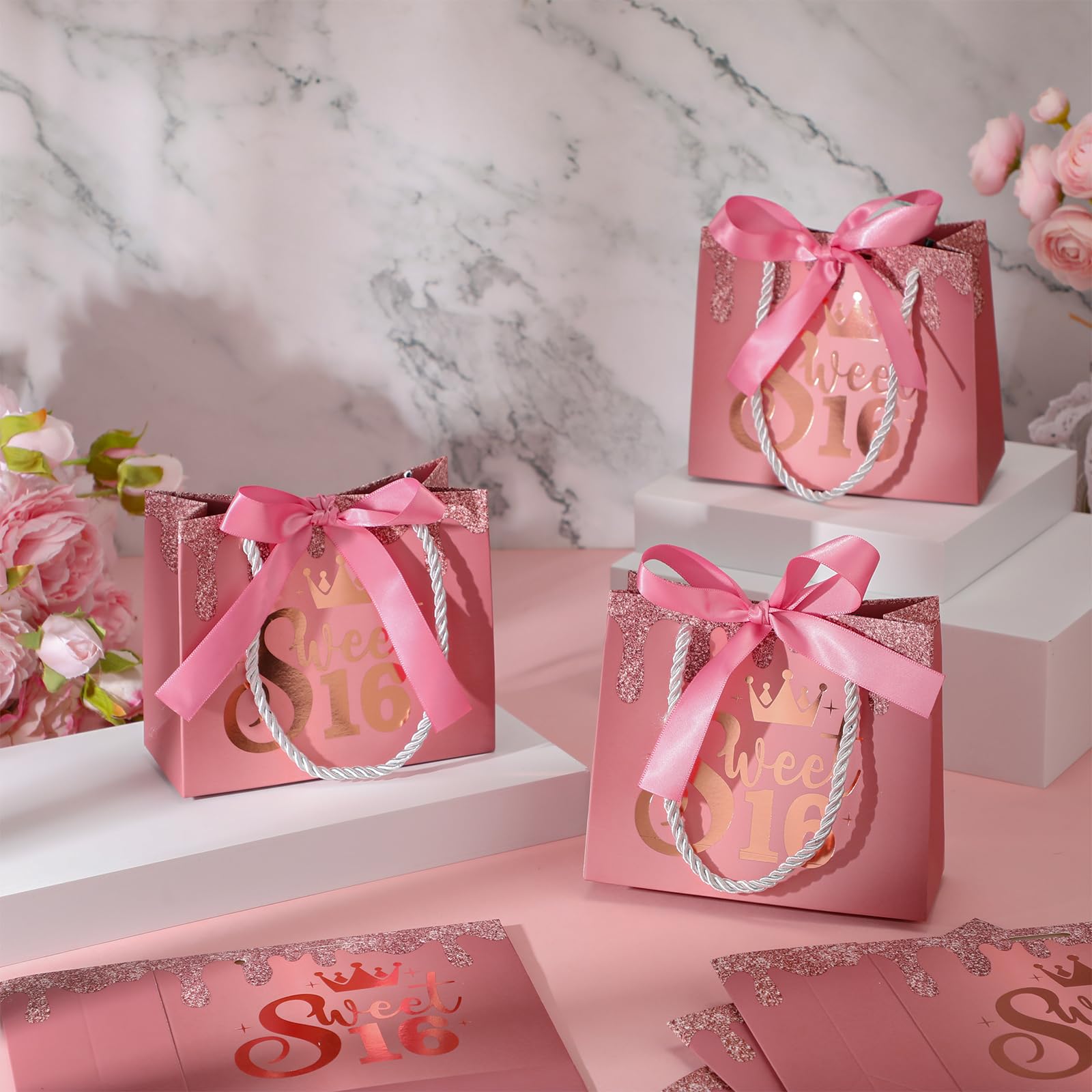 バッグ party bag Amazon.com: Blue and Black 16th Birthday Gift Bag with