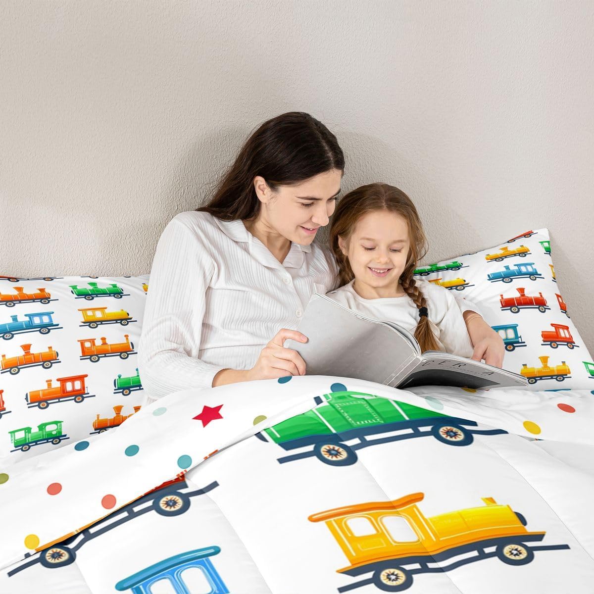 Feelyou Steam Trains Comforter Set All Season Cartoon Trains Bedding Set with 2 Pillow Cases Locomotives Rail Kids Queen Bedclothes Transport Bedroom Decor Duvet Quilt Breathable Soft Lightweight