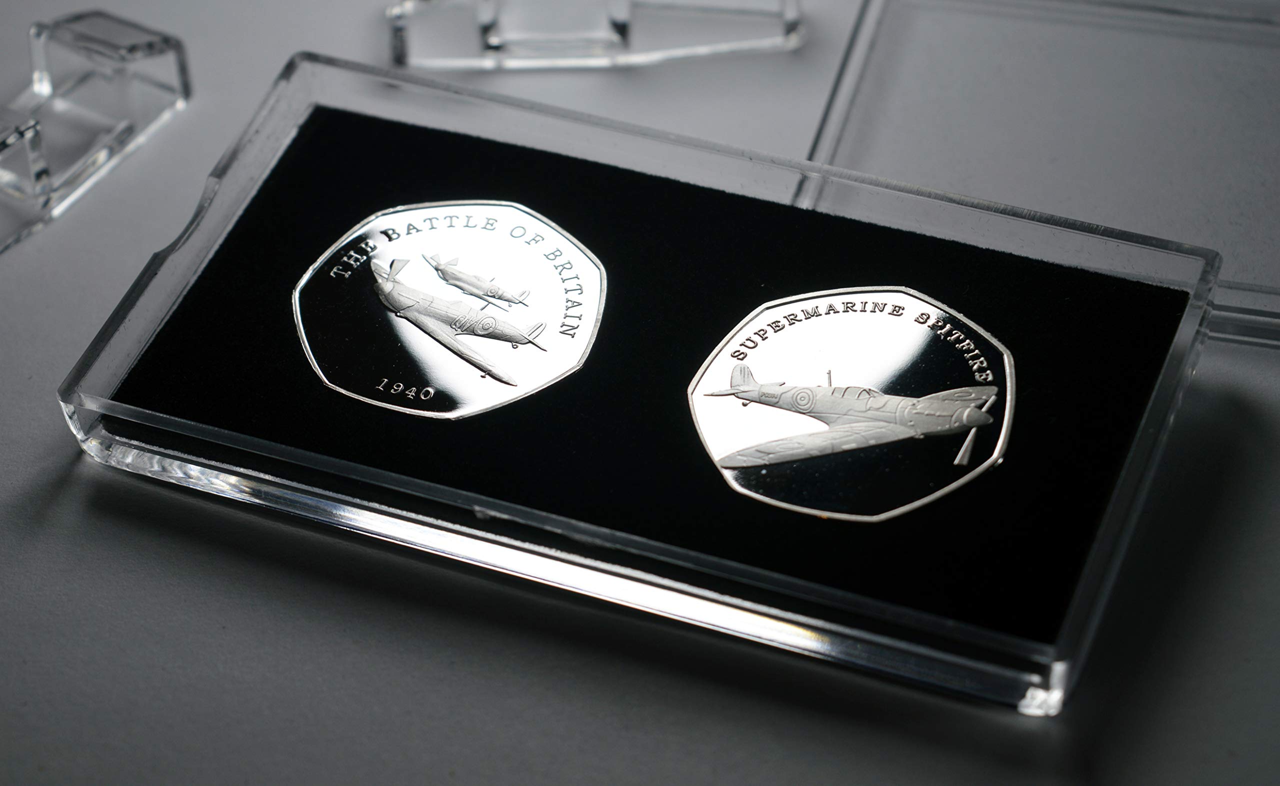 The Commemorative Coin Company Silver, Gold Pair Of The Battle Of Britain & Supermarine Spitfire Silver Commemoratives In 50P Coin Display Case. Ww2, 1940