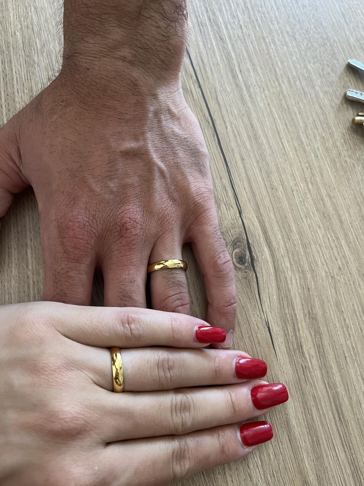 Fede Nuziale pdv Oro 18kt bombatura comoda 4mm e astuccio regalo portafede con incisione gratuita e garanzia