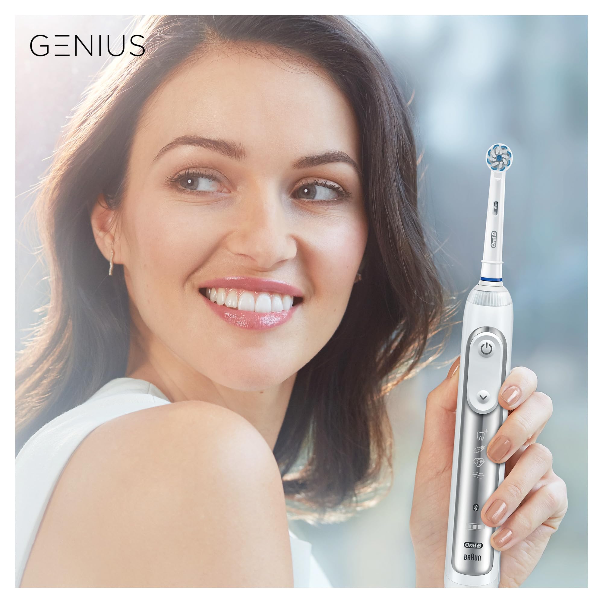 Oral-B Spazzolino Elettrico Ricaricabile Genius 8000N Con 1 Manico Argento, 1 Testina Di Ricambio, 1 Custodia Da Viaggio Premium E 5 Modalità, Tra Cui Sbiancante, Denti Sensibili E Protezione Gengive