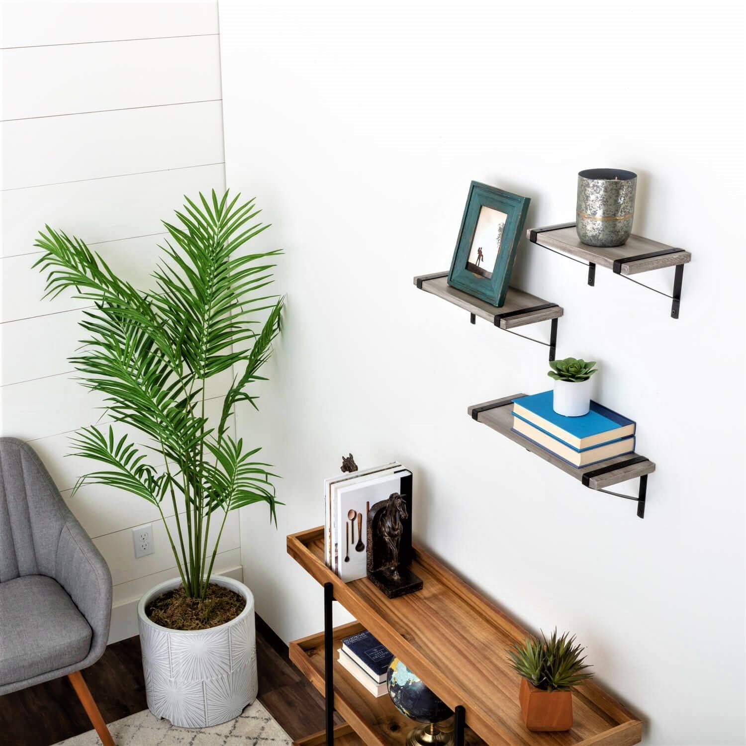 Under.Stated Wall Mounted Shelf with Towel Bar, Removeable Hooks for Kitchen Bathroom Organizer Spice Rack (Grey Wood)