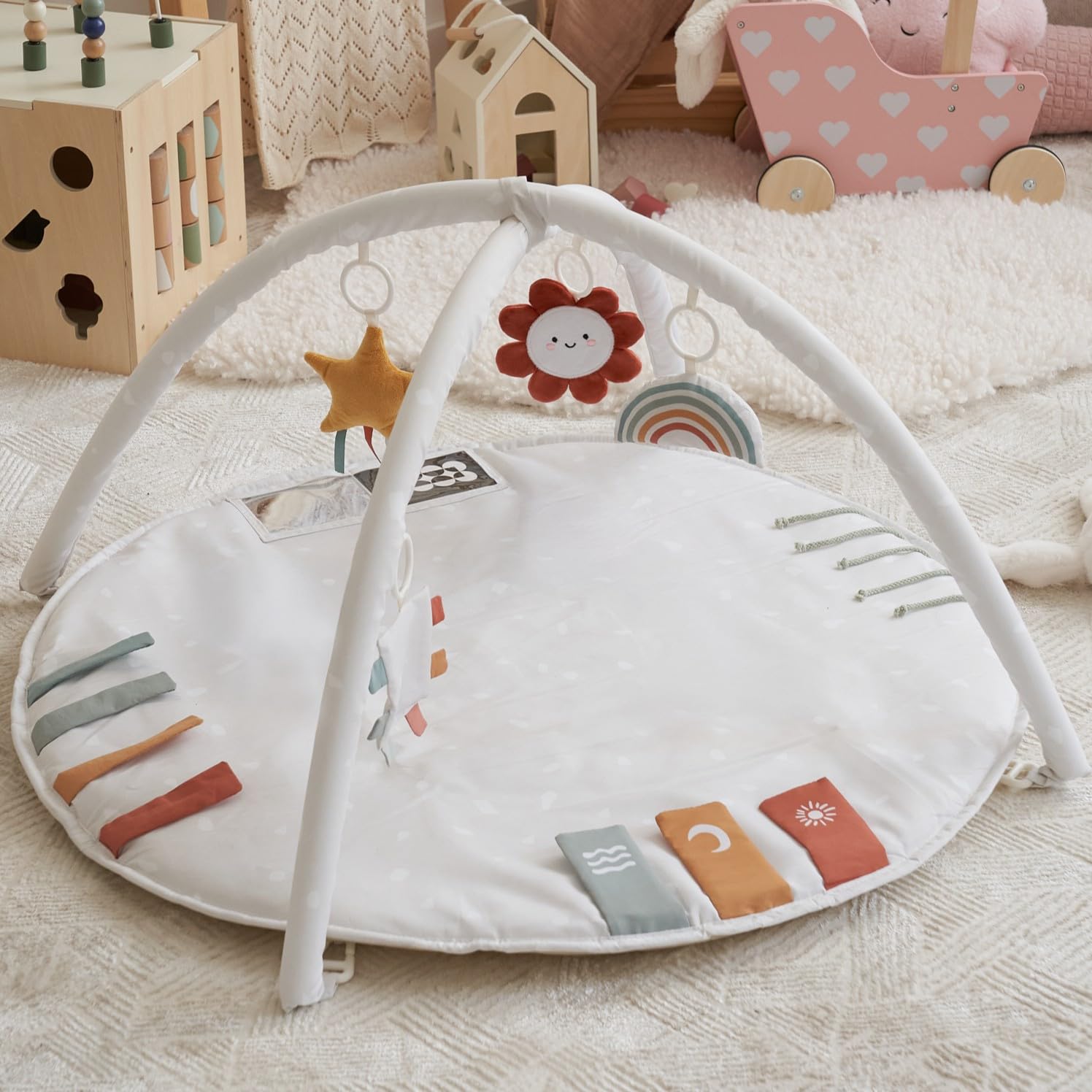Beautiful Baby Play Gym and Tummy Time Mat - Soft Cotton Mat with 4 Cute Toys Cards Creates