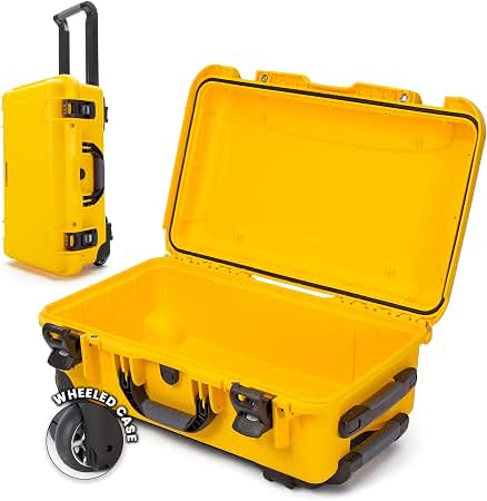 未使用品　NANUK ナヌーク935　防水ハードケース　NK935Y　イエロー Amazon.com: NANUK 935 Hard Case Empty - Waterproof with Wheels, 22