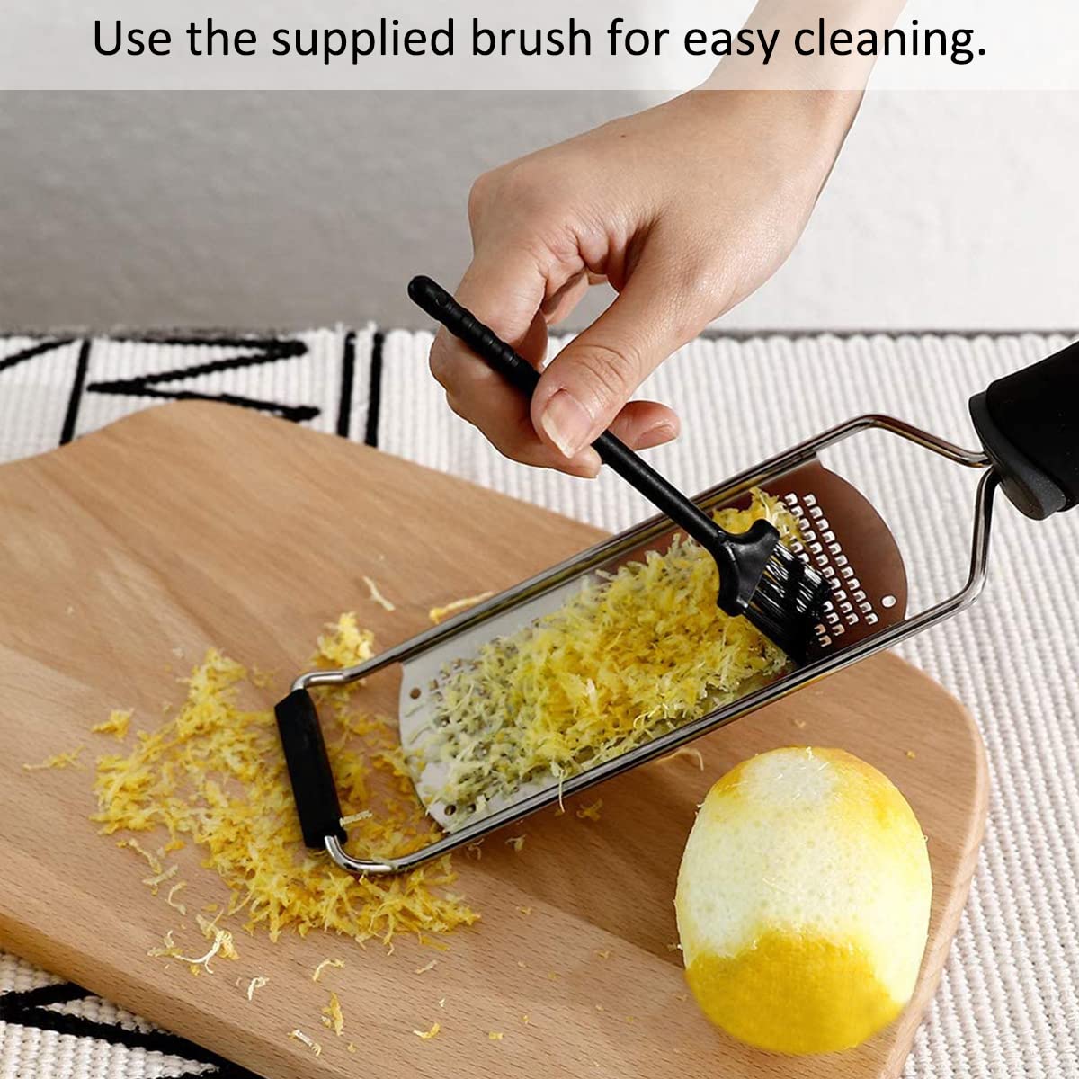 Marindo® 3 in 1 Zester, Grattugia con Lame affilate in Acciaio Inox | grattugia Formaggio, Limoni, Verdure, Frutta | Lavabile in lavastoviglie | Impugnatura in Silicone Antiscivolo