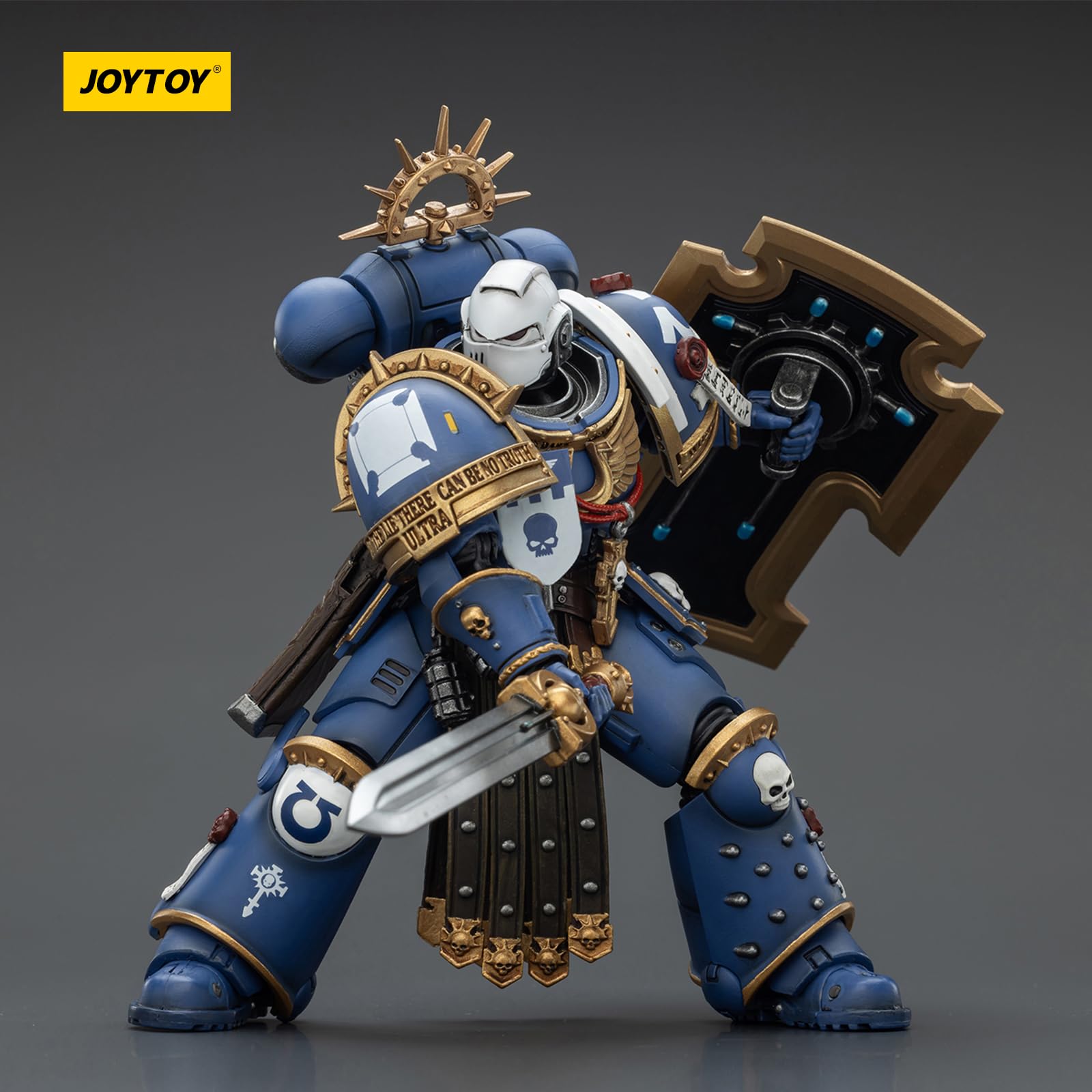 JOYTOY Warhammer 40k Ultramarines Torvald con Spada del Potere, Scudo Tempesta e Pistola a Impulsi 1/18 Figura d'Azione da Collezione e Modello da Esposizione