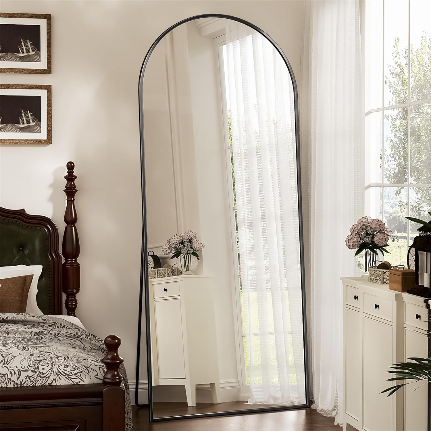 Antok Specchio a corpo intero curvo, con cornice in alluminio, vetro infrangibile in HD, per camera da letto e soggiorno