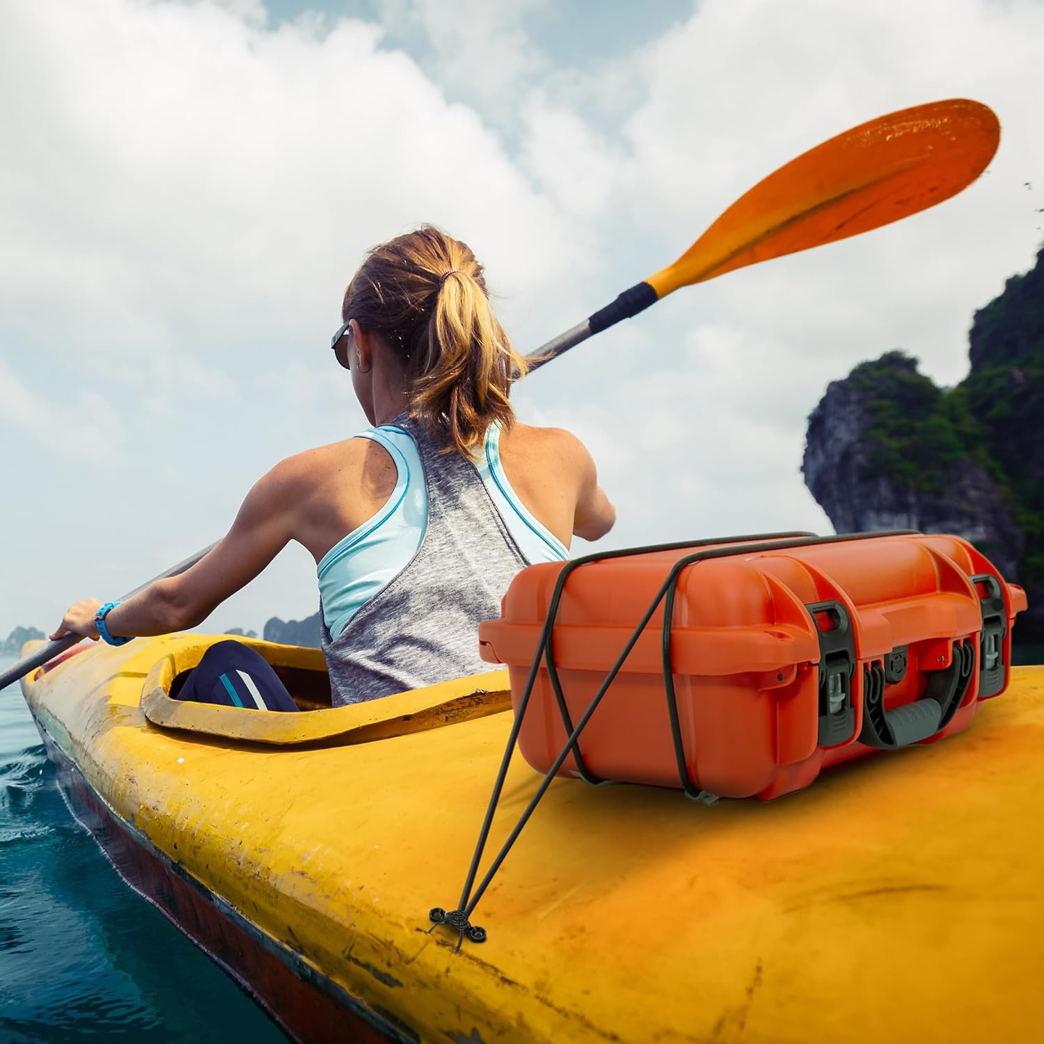 NANUK 915 Pro Photo Kit – Compact Waterproof Travel Camera Hard Case with Padded Dividers, 13.8” x 9.3” x 6.2” – Dustproof and Impact Resistant, Airline Carry-On Approved – Black - Image 8