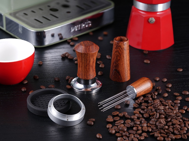 WwuHua Tamper 58 mm, Espresso-accessoires, 8-naald Wdt-tool voor Espresso met 8 vervangende naalden, Barista-mat, Barista-accessoires voor Baristas, koffieliefhebbers, koffiebeginners (Oval-006G