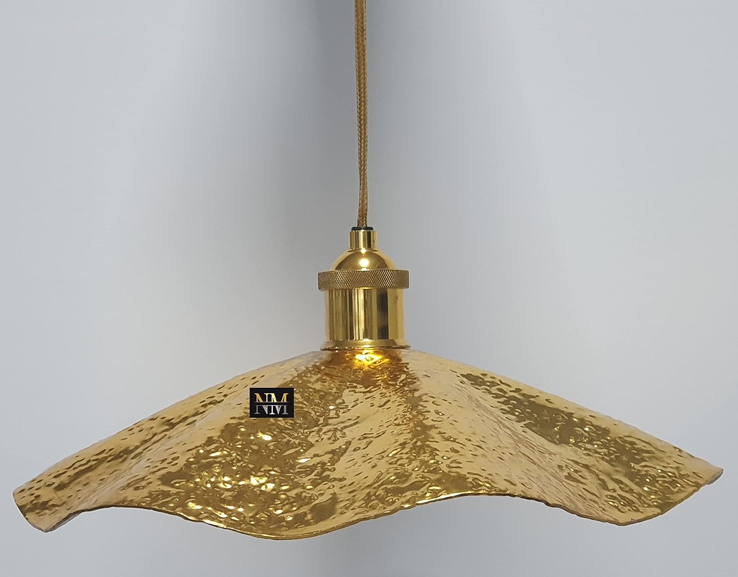 NauticalMart Hammered Brass Light Retro Pendant Light Design Vintage Brass Pendant Lighting for Kitchen Luxury Dining Room Shop Decoration Lamp (Brass Hammered Pendant Light)