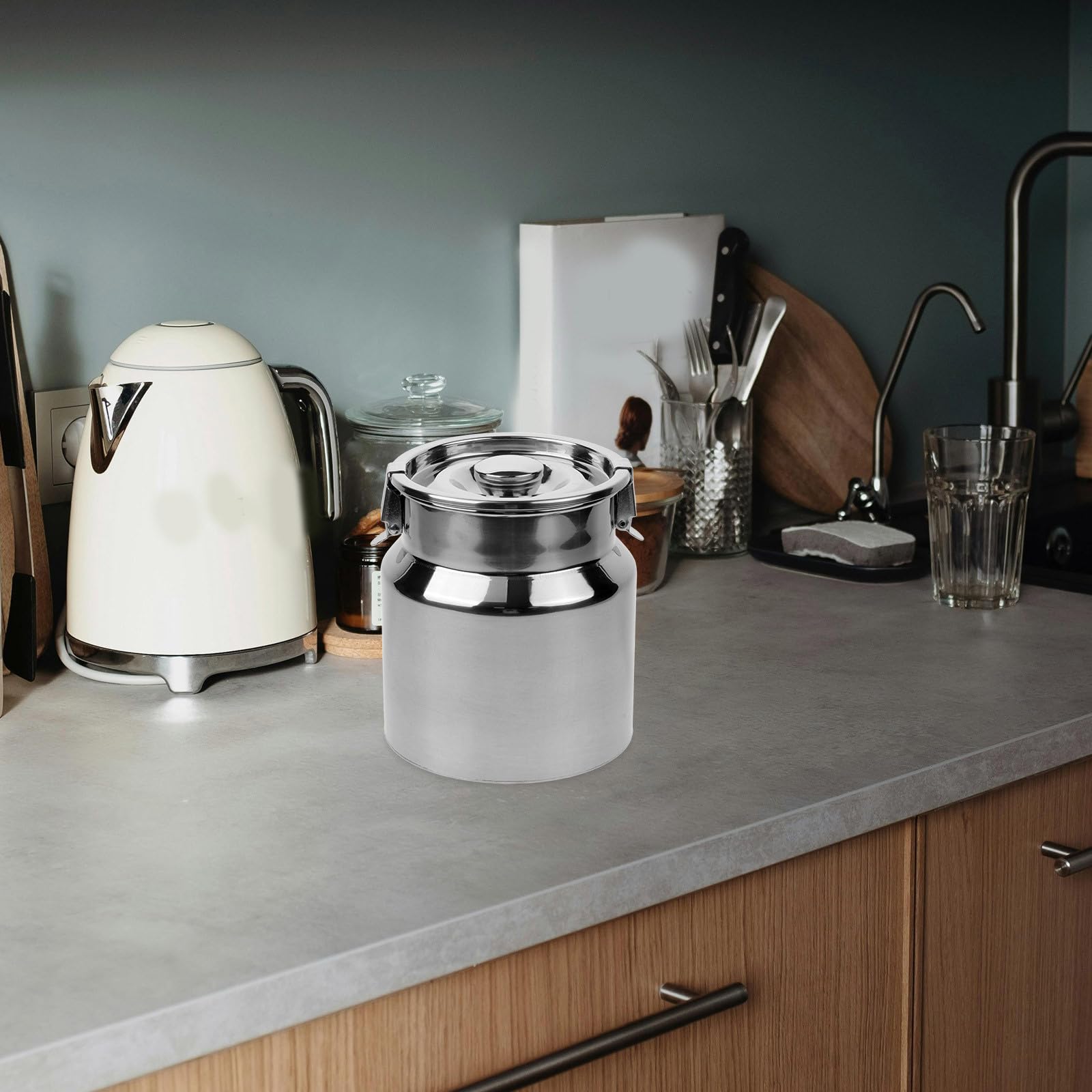 MAGICLULU Contenitore senza Bave per Latte in Acciaio Inossidabile da 2,5l Coperchio Sigillato per Cucina Domestica e Bar Caffè
