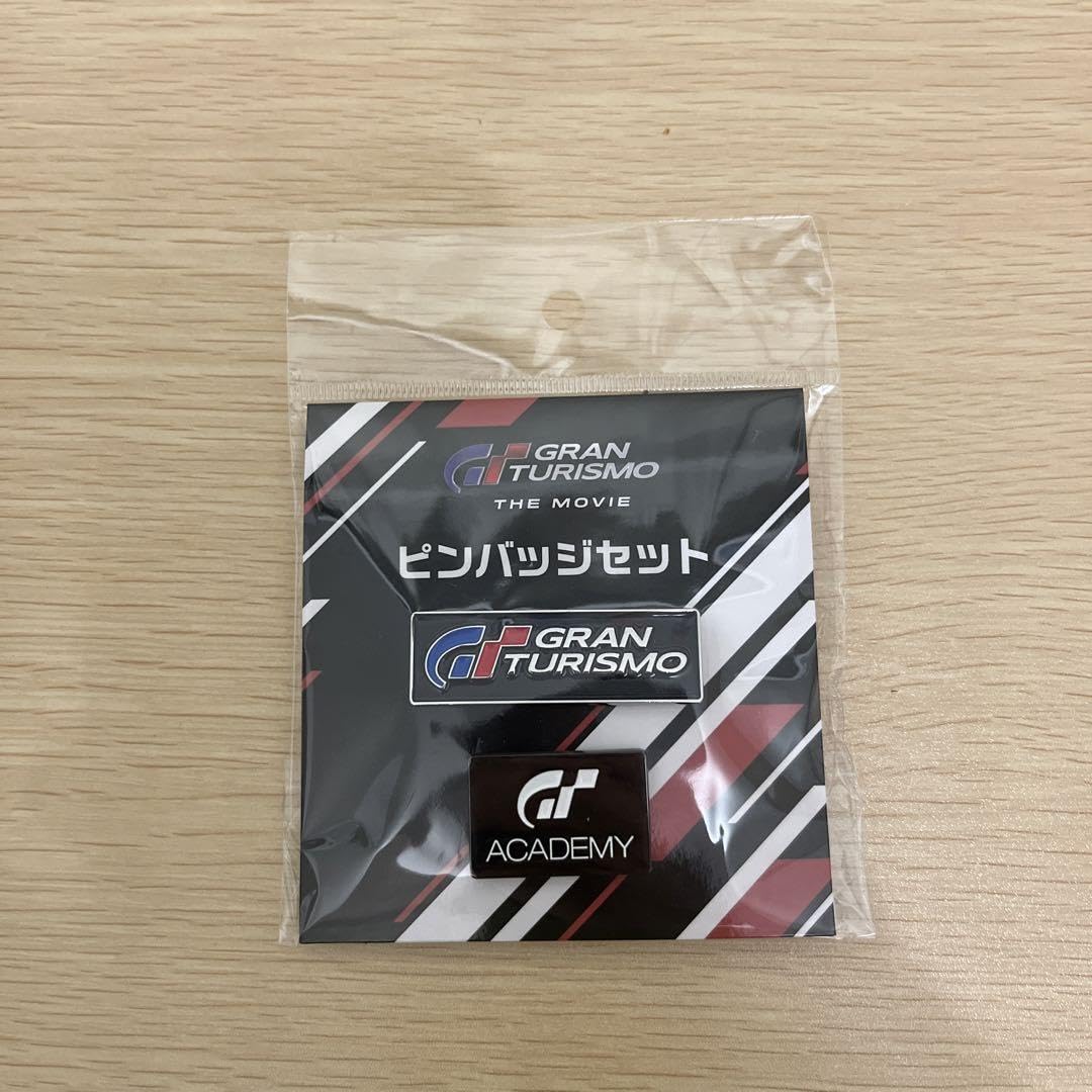 ＆TWICEフォトピンバッジとピンバッジセット¥1899 ＆TWICEフォトピンバッジとピンバッジセット¥1899 ＆TWICEフォト