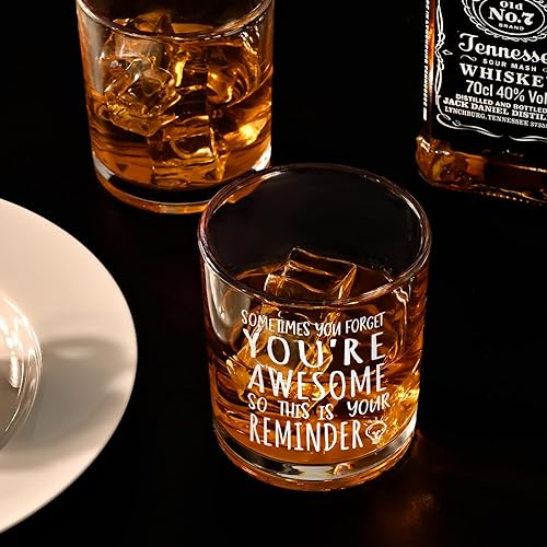 Miniatura 4 de DAZLUTE Regalos de agradecimiento para hombres, Sometimes You Forget You're Awesome Whisky, regalo de agradecimiento, regalo inspirador, regalo de
