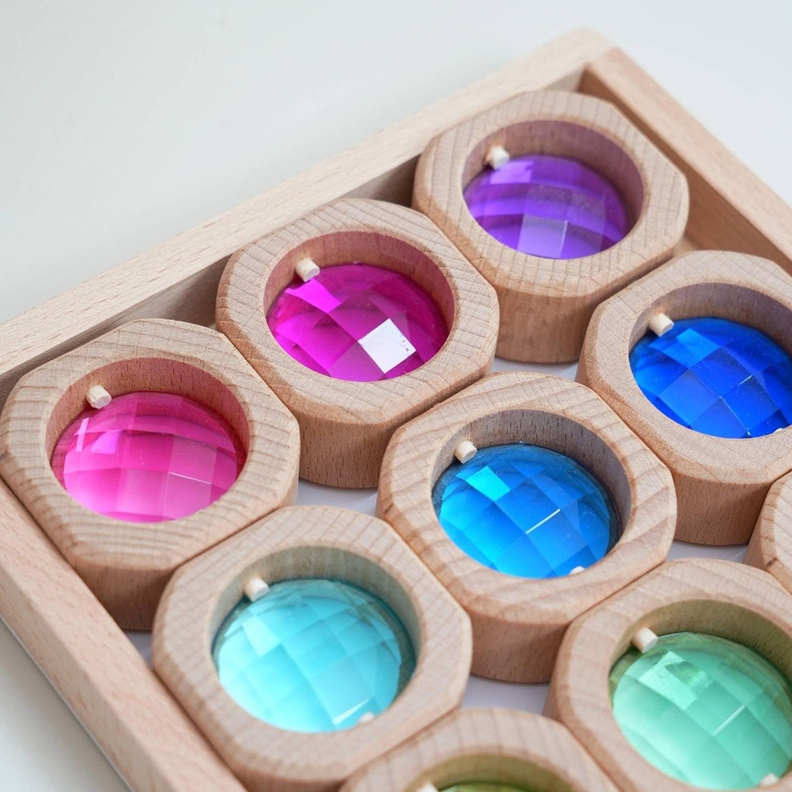 15 Piezas Bloques Acrílicos de Madera Educativo Cubos Acrílicos Transparentes Seguro Cubos de Madera Colores para Niños, Aprendizaje Temprano, Aula