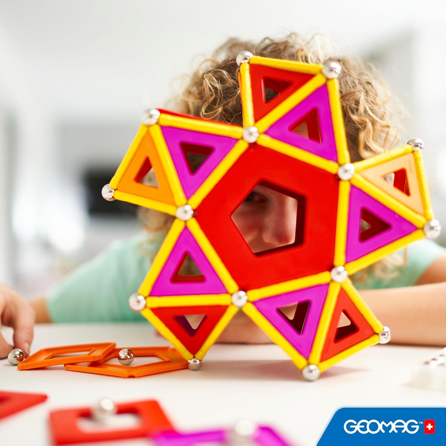 Geomag - Paneles Clásicos de 200 Piezas - Bloques de Construcción Magnéticos para Niños - Green Line - Juguetes Educativos de Plástico 100% Reciclado