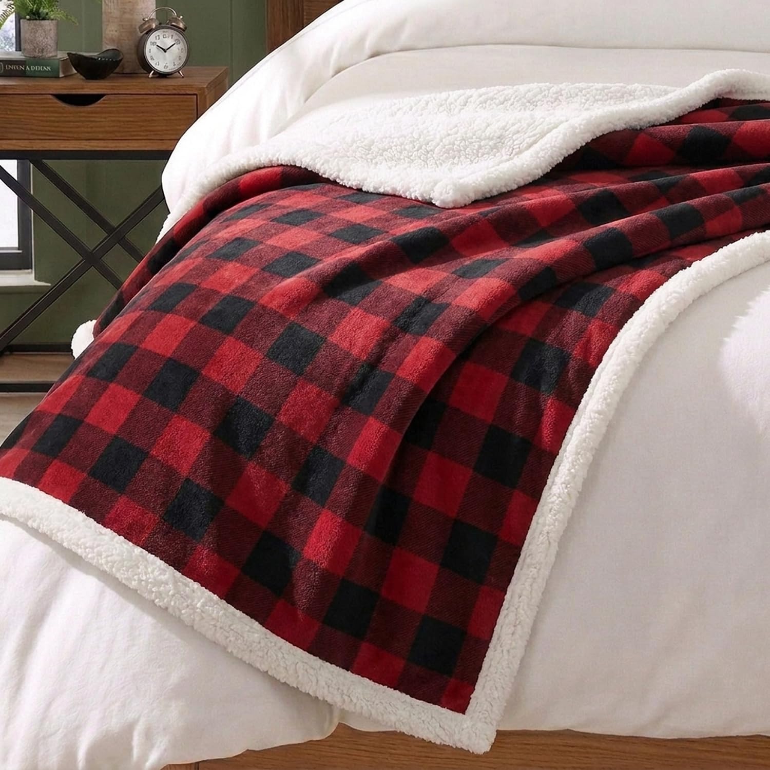 Amazon.com: Eddie Bauer - Sherpa Reverse Throw Blanket for Bed or