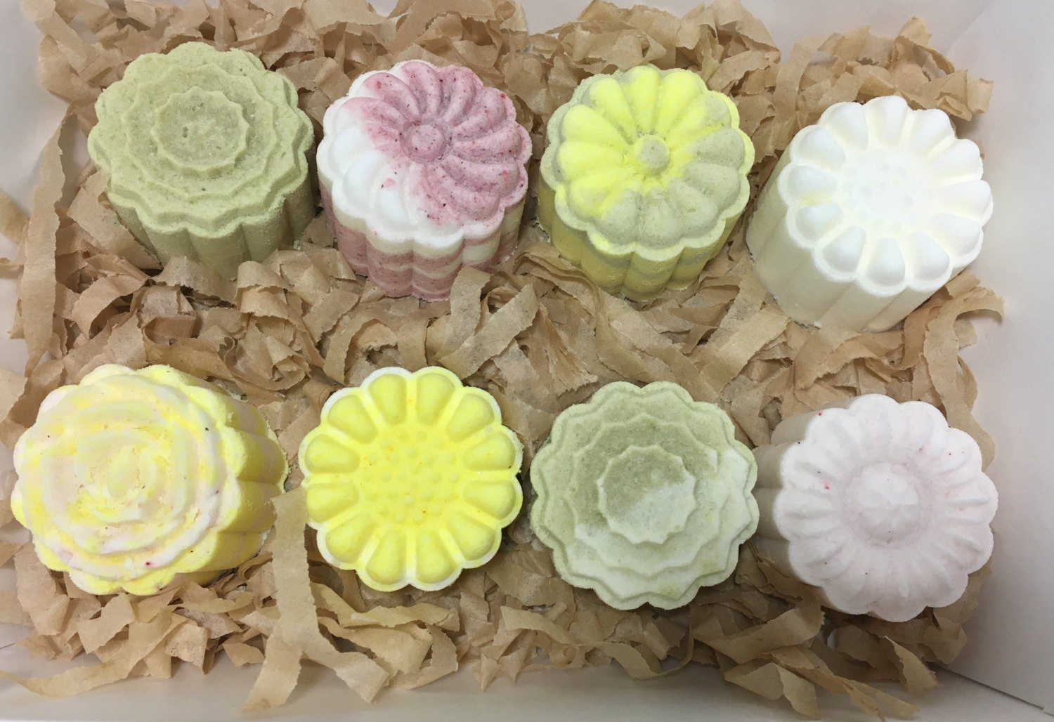 Bath Bomb Gift Set, Essential Oil Bath Bomb, All Natural