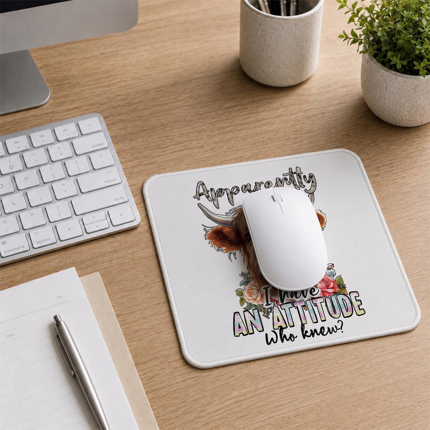 QIYUHOY Highland Cow Office Desk Accessories Mouse Pad Decor, 9.5x7.9 inch image 2