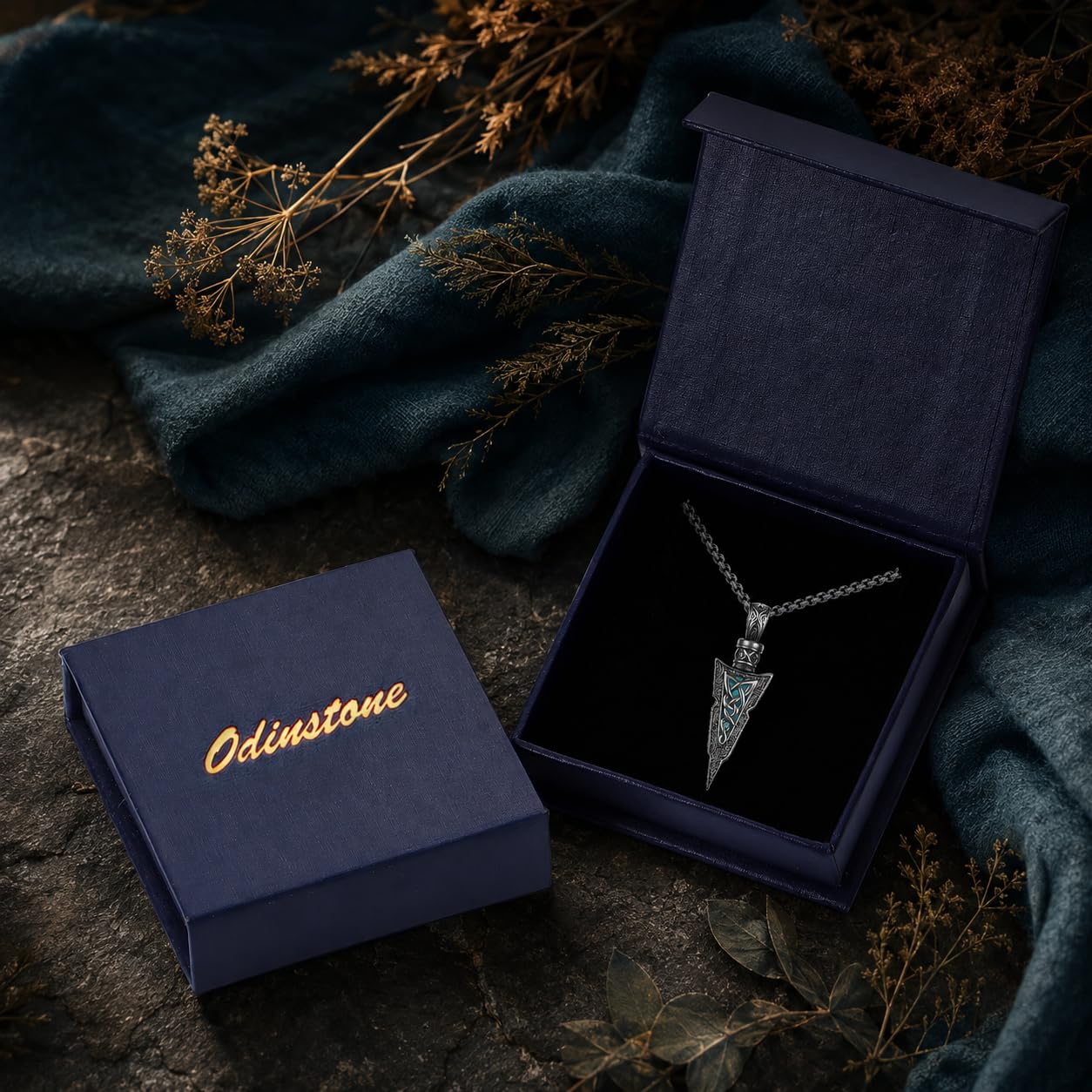 Odinstone Collier Viking Homme Pendentif en Argent Sterling 925 Amulette Nordique Viking Rune Mythologie Bijoux Cadeau pour Femme