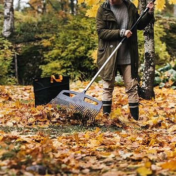 Fiskars Xact Leaf Rake XXL (Width: 61.5 cm) with Extremely Durable tines, Length: 176.5 cm, Width: 61.5 cm, Black/Orange, Aluminium/Plastic, 1027036