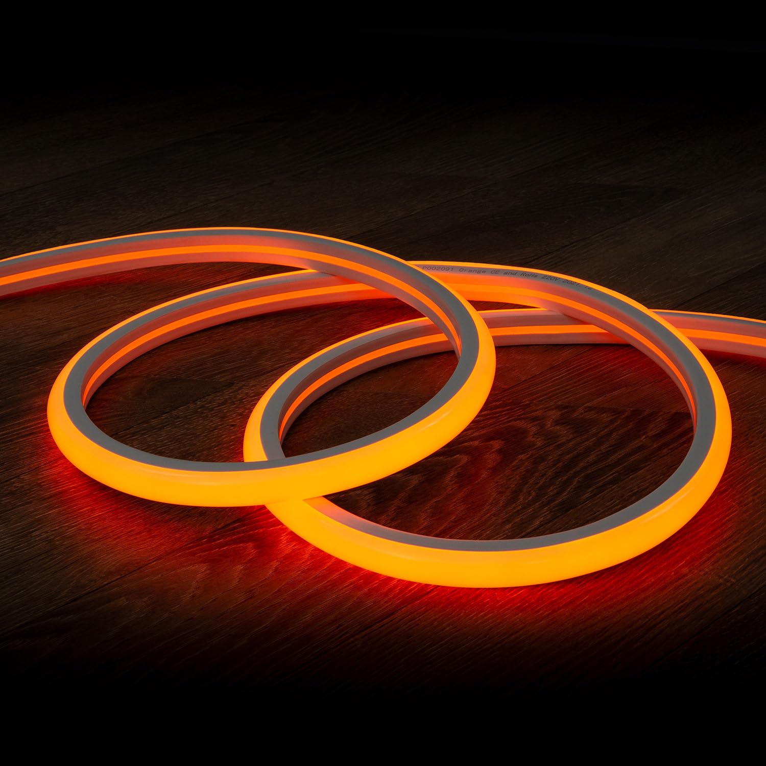 LEDKIA LIGHTING Striscia LED Neon Regolabile 220V Arancione Semicircolare 180 7.5W/m IP67 Taglio 100cm 15 m