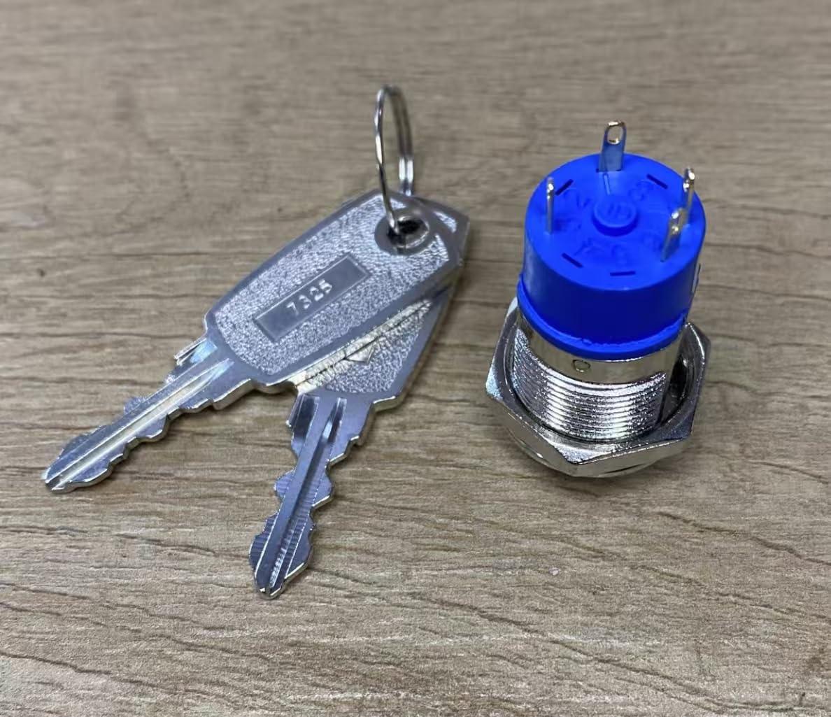KEY 70s~80sジップフーディー E158071 for JD S Series PAT 8pin Key Switch: Amazon.com