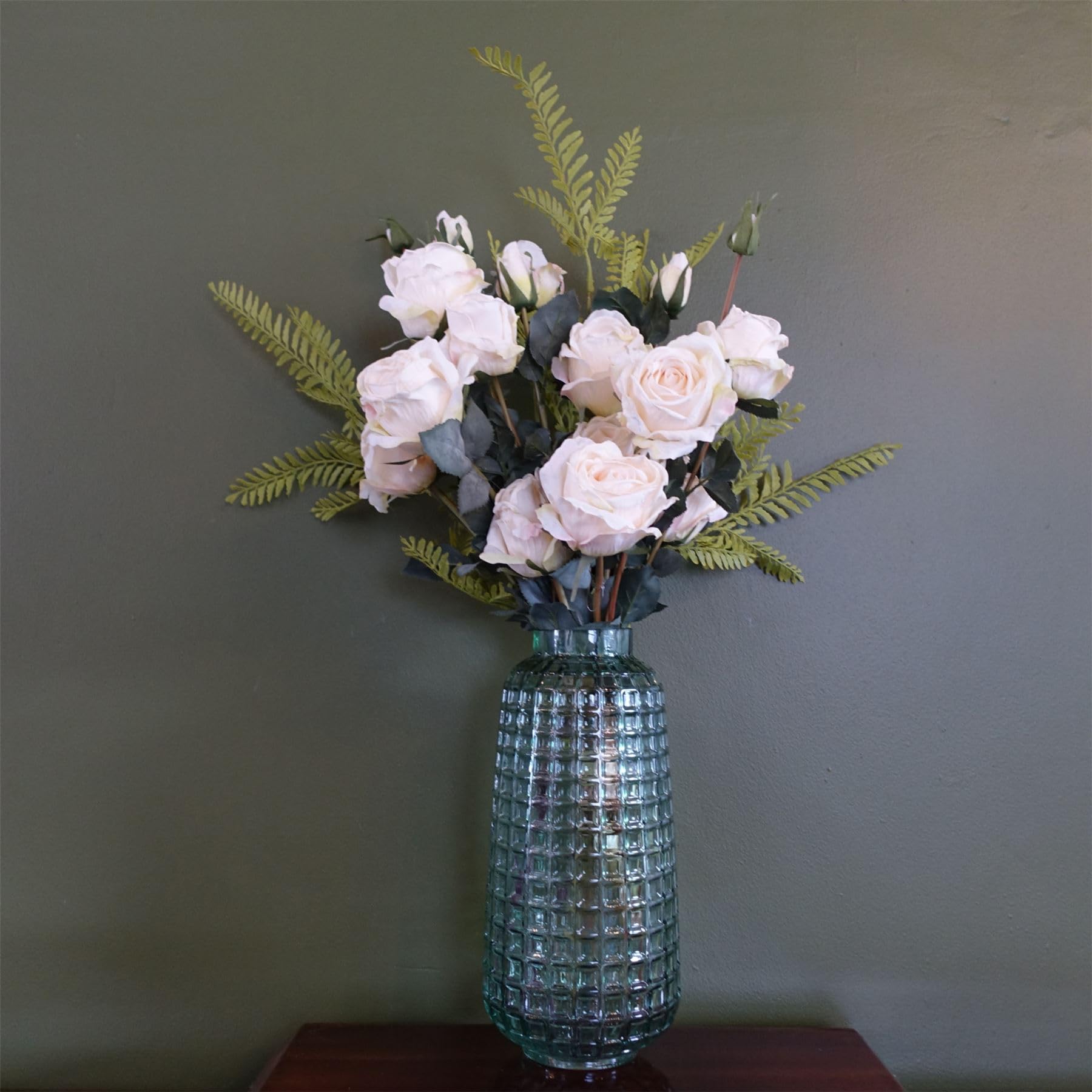 Leaf Design Artificial Flower Display with Vase