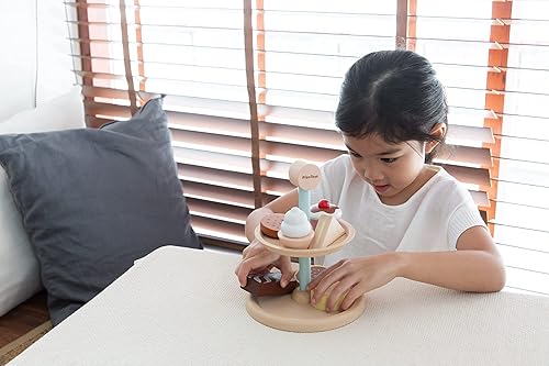 Miniatura 6 de PlanToys Pretend Play Juego de soporte para panadería de dos niveles con alimentos horneados (3489)