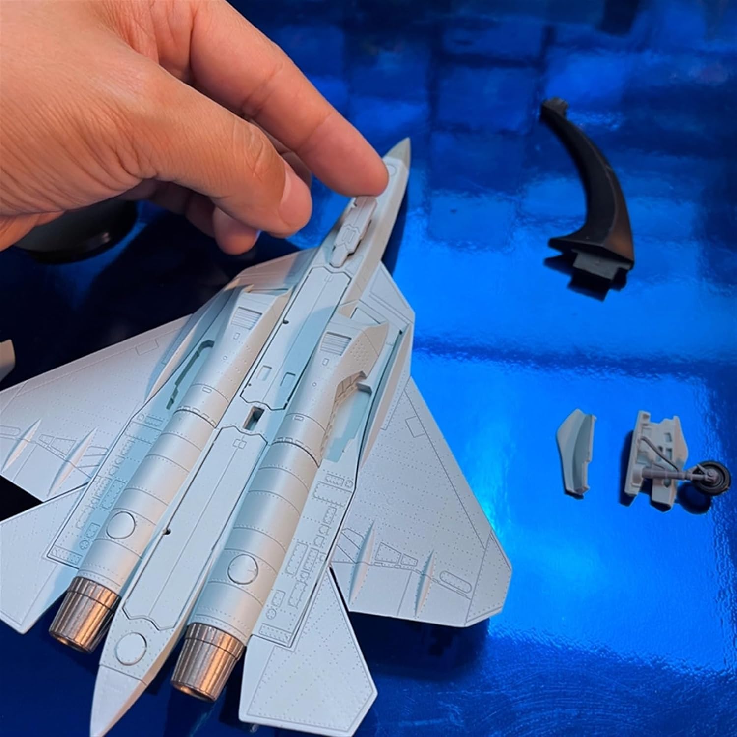 1 100 Russian Sukhoi Su57 Su-57 Stealth for Fighter Plane Military Aircraft Model Collection Hobby Playgame Kit