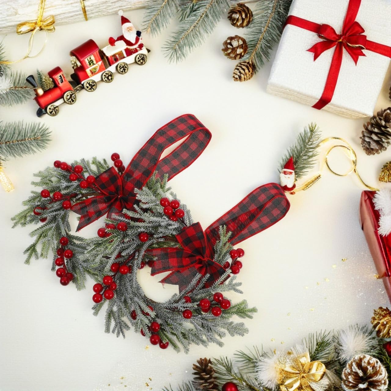 Operitacx 2pcs Christmas Berry Wreath, 12inch Small Hanging Christmas Door Berry Wreath for Farmhouse Cabinet Table Centerpiece