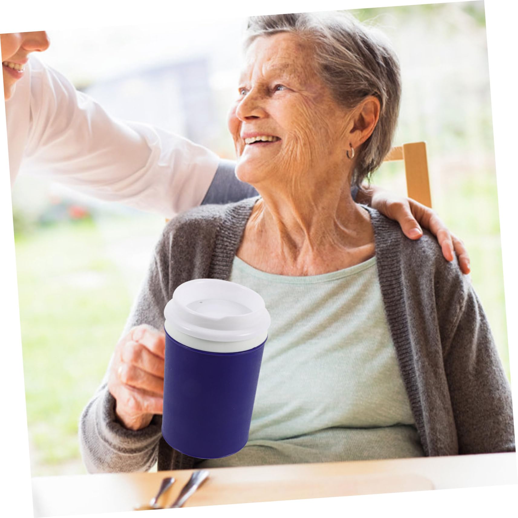 FRCOLOR 4stücke Trinkbecher Für Senioren Und Patienten Auslaufsicher Ergonomisch Für Pflege Und Selbstversorgung Für Ältere Menschen Und Schwangere Frauen Pflegebedürftige Personen